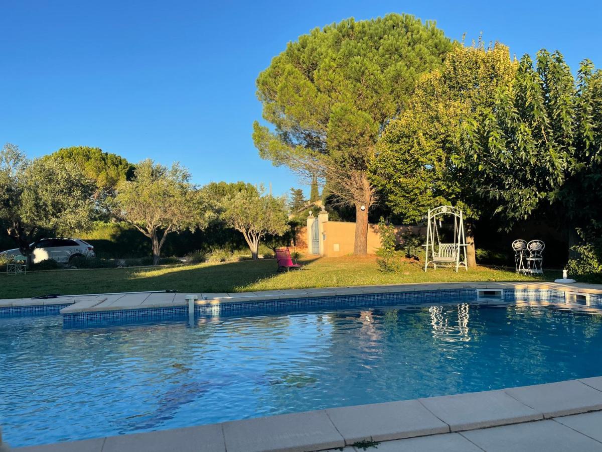 Villa Et Maisonnette Provencales 卡庞特拉 外观 照片